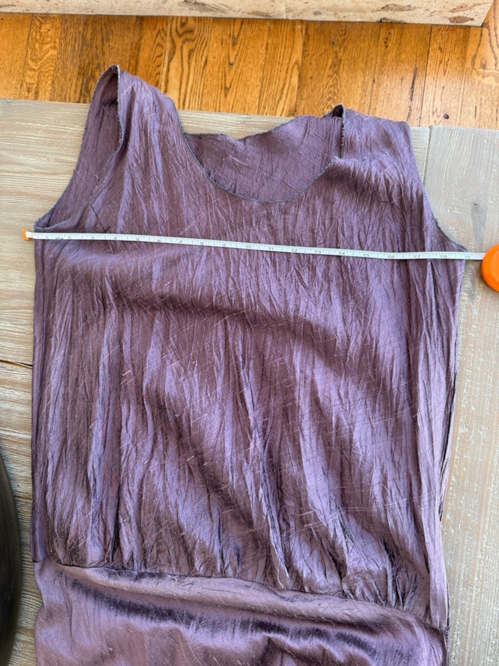Chic Sleeveless Maxi Dress in Plum - Picture 8 of 9